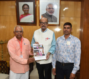 9879446