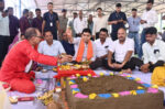 ​रायपुर : गांवों में खेल और बाल विकास की बुनियादी सुविधाओं का विस्तार सरकार की प्राथमिकता- राजस्व मंत्री श्री टंकराम वर्मा