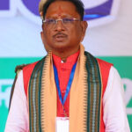 मुख्यमंत्री श्री विष्णुदेव साय ने अंतरराष्ट्रीय लोक कलाकार श्री विक्रम यादव के स्वास्थ्य की जानकारी ली